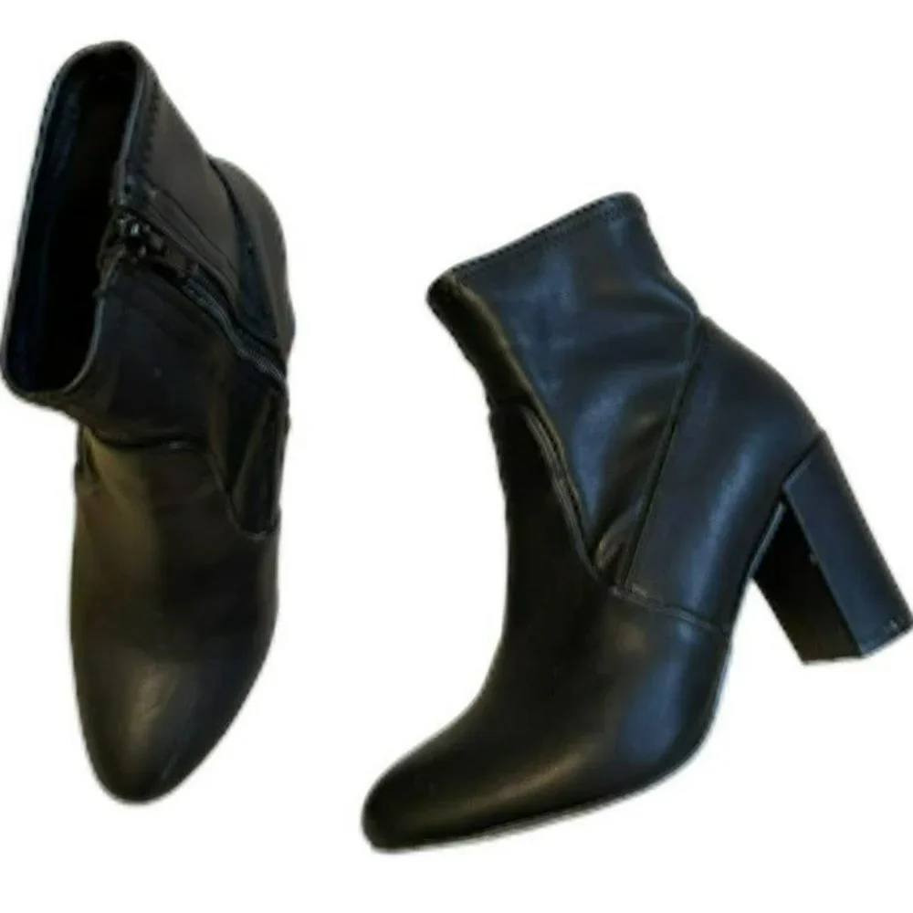 Steve Madden Black Emison-S Booties Women's Size 7 - Picture 2 of 10